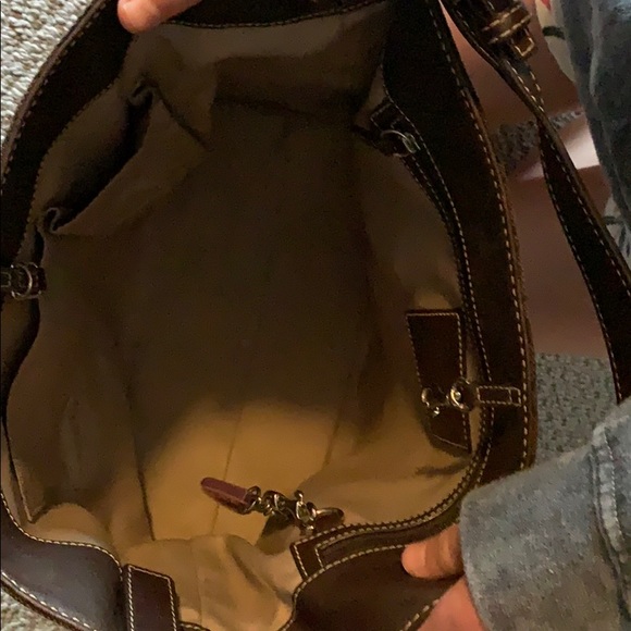 Coach shoulder bag - Picture 3 of 6